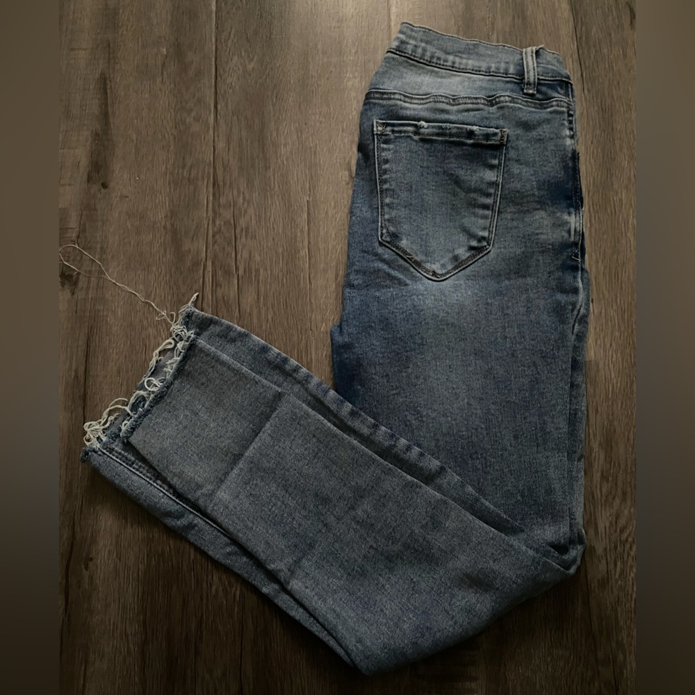 Kensie Slim Jeans